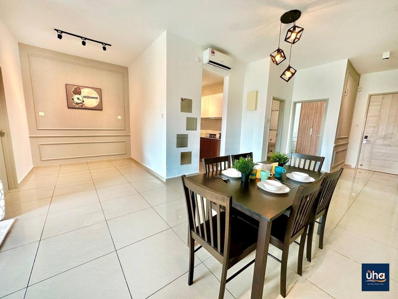 Seasons Luxury Apartment By Jk Home Johor Bahru Exterior foto
